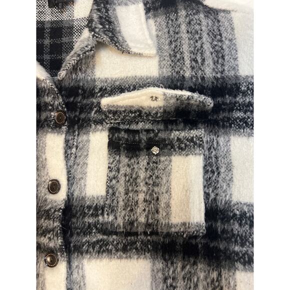 Buckle Black and White Plaid Shirt Jacket - Picture 8 of 8